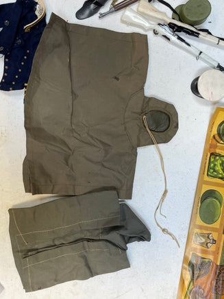 Action Marine with Foot Locker (Vintage 12” GI Joe, Hasbro) **Original** - Bitz & Buttons