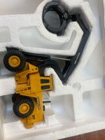 Caterpillar Compact Volvo BM L160 High Lift 1/70 ( Vintage JOAL, CAT) - Bitz & Buttons