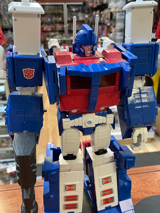 Ultra Magnus THF-04 MP-22 KO With Accessories (Transformers Masterpiece, IDW)THIRD PARTY - Bitz & Buttons