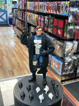Punisher (Marvel Legends, Hasbro) **INCOMPLETE** - Bitz & Buttons
