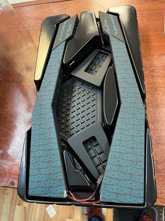 Black Panther MMS470 1/6 Scale (Marvel Black Panther, Hot Toys) INCOMPLETE - Bitz & Buttons