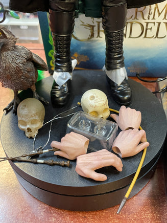 Gellert Grindelwald MMS513 (Fantastic Beasts Crimes Of The Grindelwald, Sideshow Hot Toys) COMPLETE - Bitz & Buttons