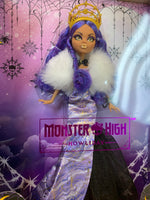 Winter Edition Howliday HNF97 (Vintage Monster High, Mattel) SEALED - Bitz & Buttons