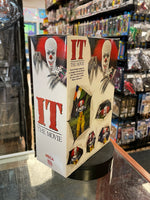 Pennywise Ultimate (NECA, IT) **SEALED**