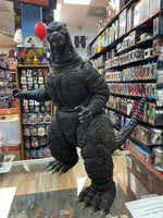 Ultimate Godzilla 18 Inch (Mezco Toys, Godzilla)LIGHT UP/SOUND - Bitz & Buttons