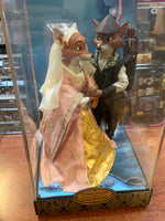 Robin Hood & Maid Marian (Disney Designer Series, Robin Hood) SEALED - Bitz & Buttons