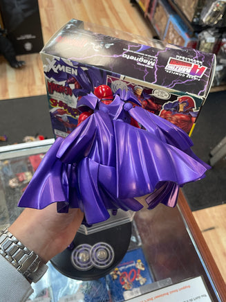 Magneto (Revoltech Amazing Yamaguchi, Marvel X-Men) INCOMPLETE - Bitz & Buttons