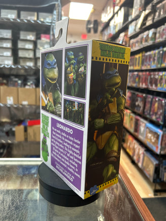 Ultimate Leonardo -35th Anniversary- (Neca, TMNT) **SEALED** - Bitz & Buttons