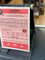 Joe Burrow -Green Refractor Auto 69/99- (Topps, NFL Flagship 2026)