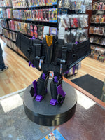 Skywarp (Transformers WFC Earthrise, Hasbro) COMPLETE