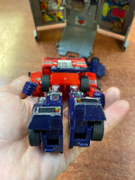 Optimus Prime Original 1984 (Transformers Retro G1, Hasbro) INCOMPLETE - Bitz & Buttons