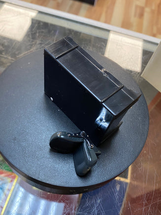 James Bond 007 Aston Martin DB5 1/24 Scale (Danbury Mint, Diecast) - Bitz & Buttons