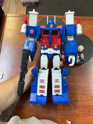 Ultra Magnus THF-04 MP-22 KO With Accessories (Transformers Masterpiece, IDW)THIRD PARTY - Bitz & Buttons