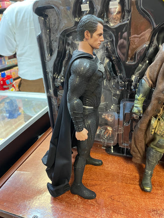 Knightmare Batman & SuperMan #TMS038 (Hot Toys, DC) COMPLETE - Bitz & Buttons