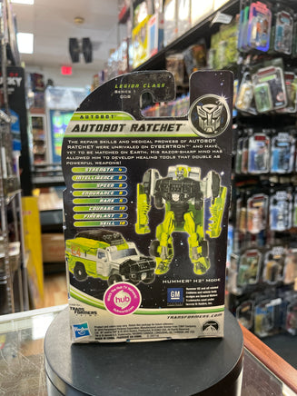 Ratchet Core Class (Transformers Cyberverse DOTM, Hasbro) **SEALED** - Bitz & Buttons