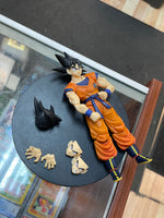 Lowest Born Goku 6463 (Bandai SH Figuarts , Dragon Ball Z) LOOSE