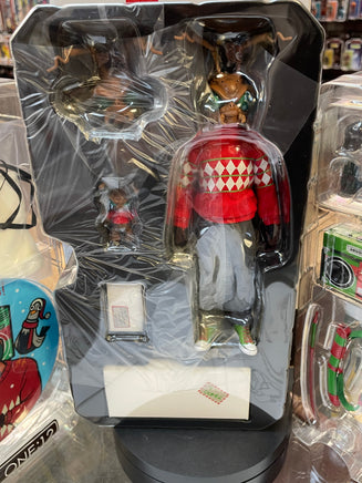 Holiday Gomez Exclusive 6" (Mezco, One:12) COMPLETE - Bitz & Buttons