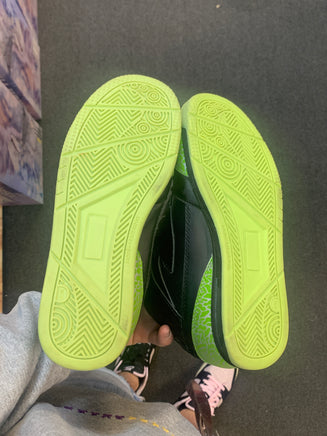 Glow in the Dark Kids Womans Sneakers SZ 6 (Vintage TMNT Ninja Turtles, API ) - Bitz & Buttons