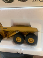 Caterpillar D350D Articulated Dump Truck 1/50 Scale ( Vintage ERTL, CAT) - Bitz & Buttons