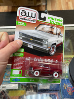 Chevy Silverado 1983 Fleetside CHASE (AW Auto World, Round 2) SEALED