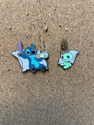 Stitch With Scrump Sipping a Baby bottle (Walt Disney World, Pin Traders)e - Bitz & Buttons