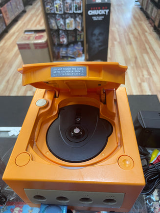 Orange Spice Gamecube with 3 Controllers (Nintendo, Vintage Video Games) **TESTED/COMPLETE** - Bitz & Buttons