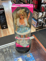 Skating Star Barbie #15510 (Vintage Barbie, Mattel) **SEALED**