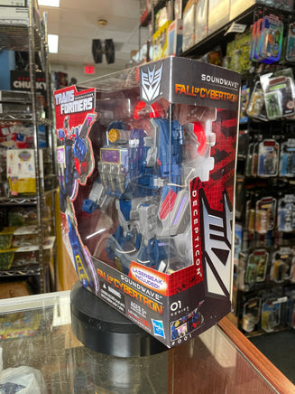 Soundwave Voyager Class (Transformers Generations Fall of Cybertron, Hasbro) - Bitz & Buttons