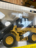 Caterpillar Compact CAT IT18F Front Loader 1/25 ( Vintage JOAL, CAT) - Bitz & Buttons