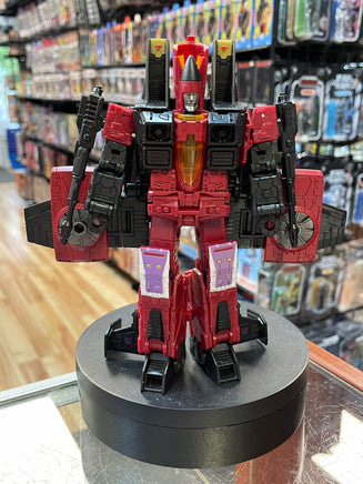 Thrust Voyager Class (Transformers WFC Earthrise, Hasbro) **COMPLETE** - Bitz & Buttons