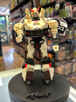 Classics Prowl (Transformers Universe, Hasbro) COMPLETE