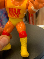 Body Slamming Hulk Hogan 0849 (Vintagw WWF WWE, Hasbro)
