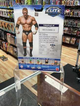 Triple H with Armor & Crown (WWE Elite Collection, Mattel) **SEALED** - Bitz & Buttons