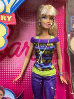 Barbie Loves Alien #R9297 (Barbie, Toy Story 3, Mattel) SEALED - Bitz & Buttons