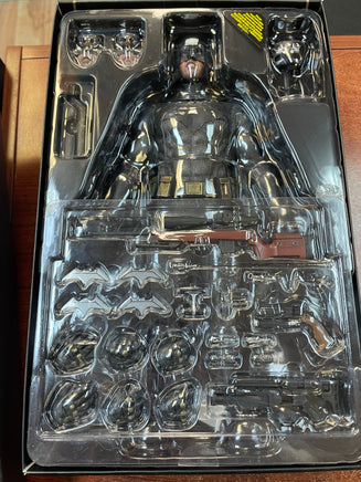 Batman With Tech Cowl MMS342 1/6 Scale (Batman VS Superman Dawn Of Justice, Hot Toys) COMPLETE - Bitz & Buttons