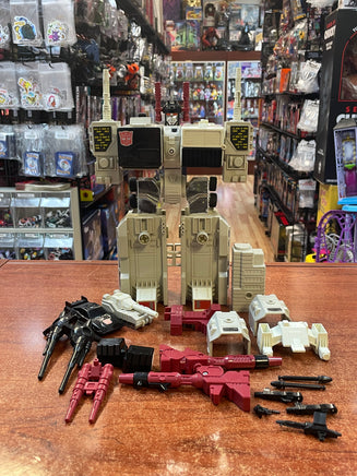 Metroplex Original 1985 (Transformers Retro G1, Hasbro) COMPLETE - Bitz & Buttons