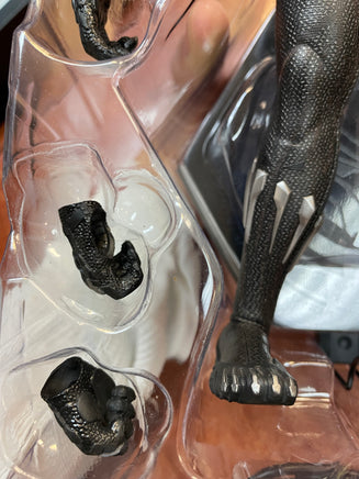 Black Panther MMS470 1/6 Scale (Marvel Black Panther, Hot Toys) INCOMPLETE - Bitz & Buttons