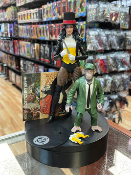 Zantanna With Detective Chimp (McFarlane Toys, DC Multiverse) COMPLETE - Bitz & Buttons