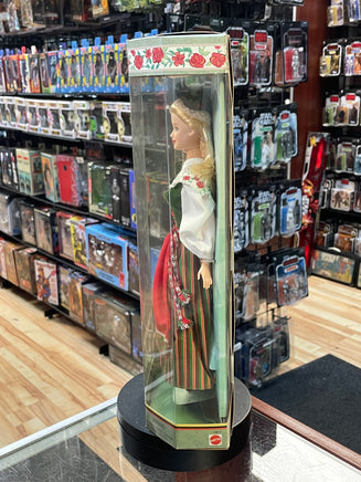 Barbie Swedish #24672 (Barbie, Mattel) **Sealed** - Bitz & Buttons