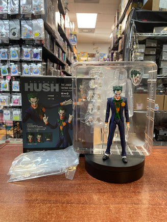 The Joker Hush Ver. No.142 (DC, Mafex) COMPLETE - Bitz & Buttons