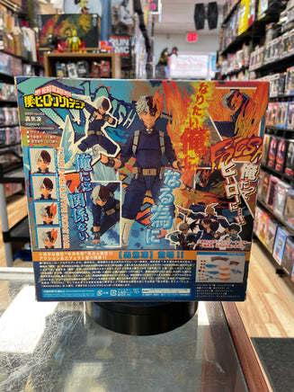 Shoto Todoroki (My Hero Academia, Kaiyodo Revoltech Amazing Yamaguchi) - Bitz & Buttons