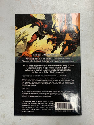 Batman The Court Of Owls Volume 1 (DC Comics Trade TPB, Batman) - Bitz & Buttons
