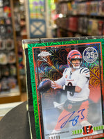 Joe Burrow -Green Refractor Auto 69/99- (Topps, NFL Flagship 2026)