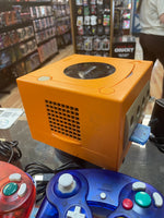 Orange Spice Gamecube with 3 Controllers (Nintendo, Vintage Video Games) **TESTED/COMPLETE** - Bitz & Buttons