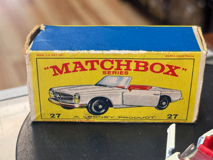 Mercedes Benz 230SL Thin Diecast (Vintage Matchbox, Lesney) - Bitz & Buttons