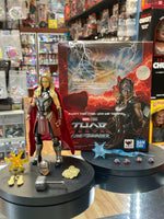 Mighty Thor (Marvel Studios, Bandai SH FIguarts) - Bitz & Buttons