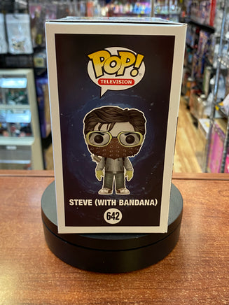 Steve with Bandana #642 (Funko Pop, Stranger Things) - Bitz & Buttons