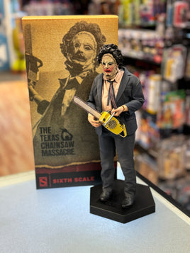 Leatherface 1/6 Scale (Texas Chainsaw Massacre) Open Box