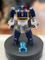 Rescue Bot Deluxe (Transformers United, Hasbro) Complete