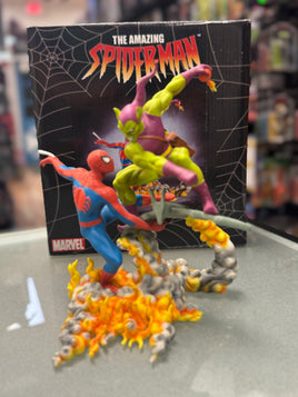 Spider-Man vs Green Goblin Statue (Marvel, Hamilton DST) Open Box
